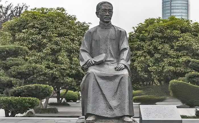 铜定制人物雕塑3.jpg