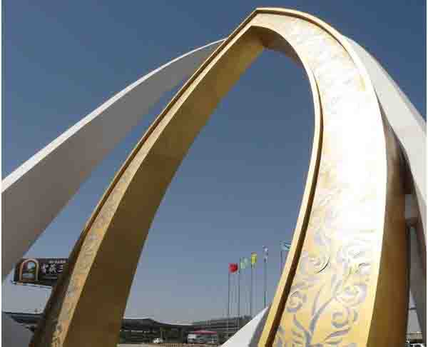 机场广场大型星空体育娱乐莱切赞助商工程