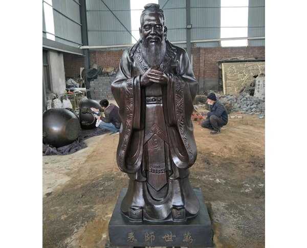 为什么学校要有校园星空体育娱乐莱切赞助商呢？