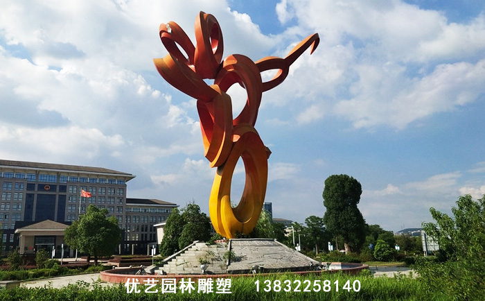 广场星空体育娱乐莱切赞助商