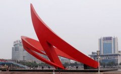 大型星空体育娱乐莱切赞助商为什么要制作骨架？