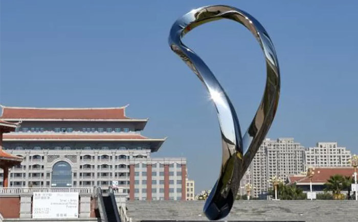 现代抽象星空体育娱乐莱切赞助商