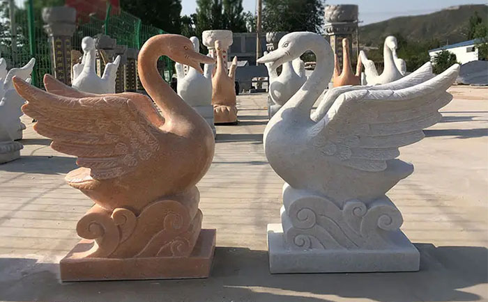 汉白玉石雕天鹅景观雕塑